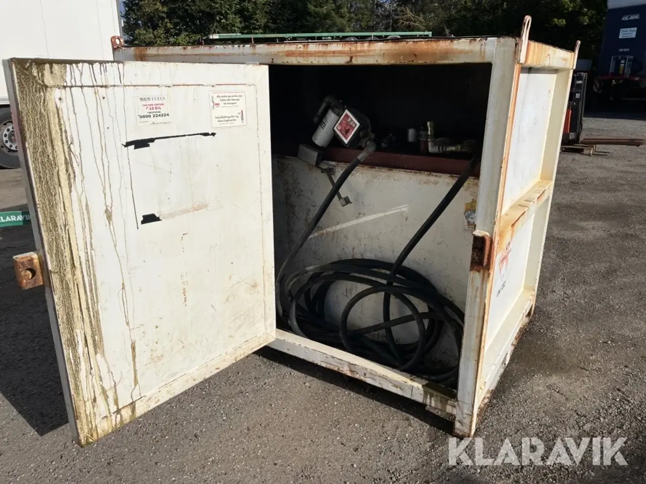 Billede 5 - Brændstoftank / buffertank Roug 2000 liter