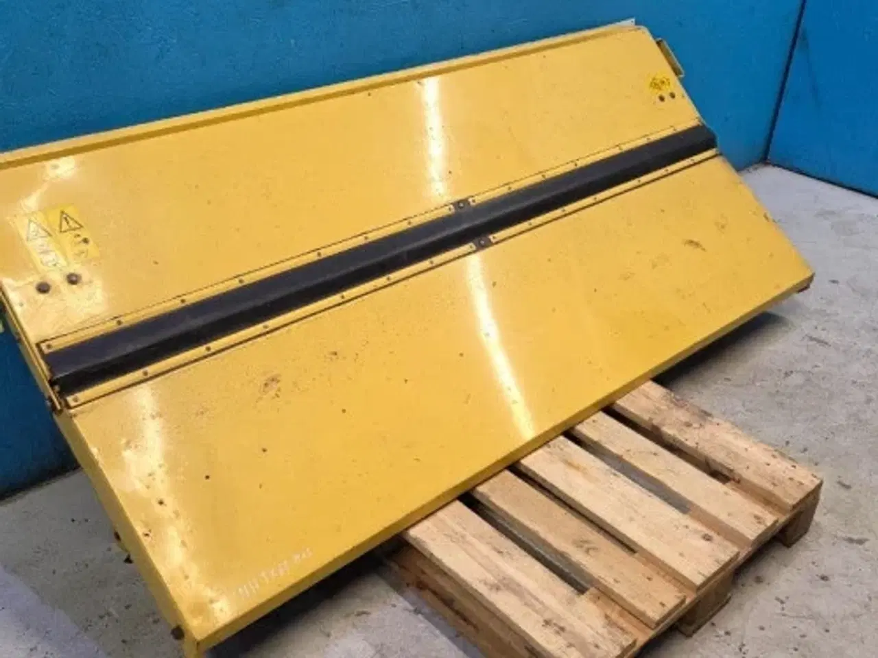 Billede 17 - New Holland TF44 Skærm 84001160