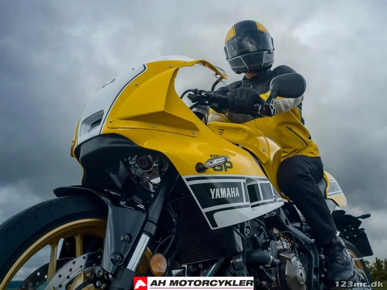 Billede 12 - Yamaha XSR 900 GP Legend Yellow
