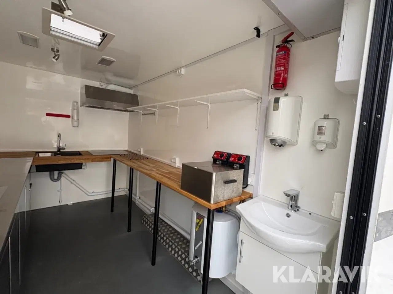 Billede 4 - Foodtrailer Variant VA 2005 C af Haarby karosseri Isoleret 50mm