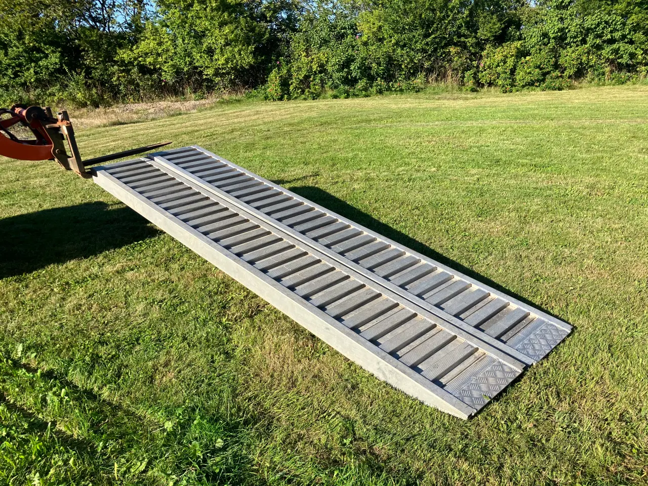 Billede 4 - alu slisker bevola