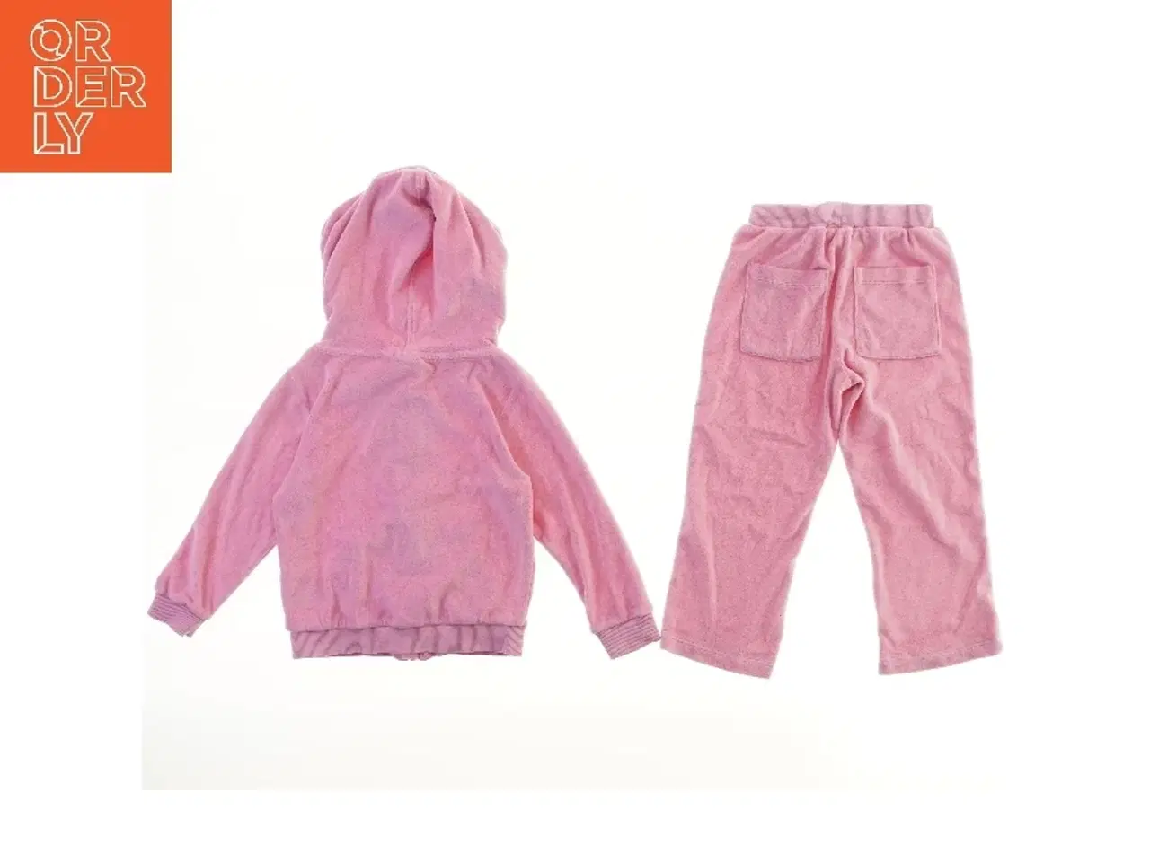 Billede 2 - Lyserødt joggingsæt til børn fra Name It (str. 98)