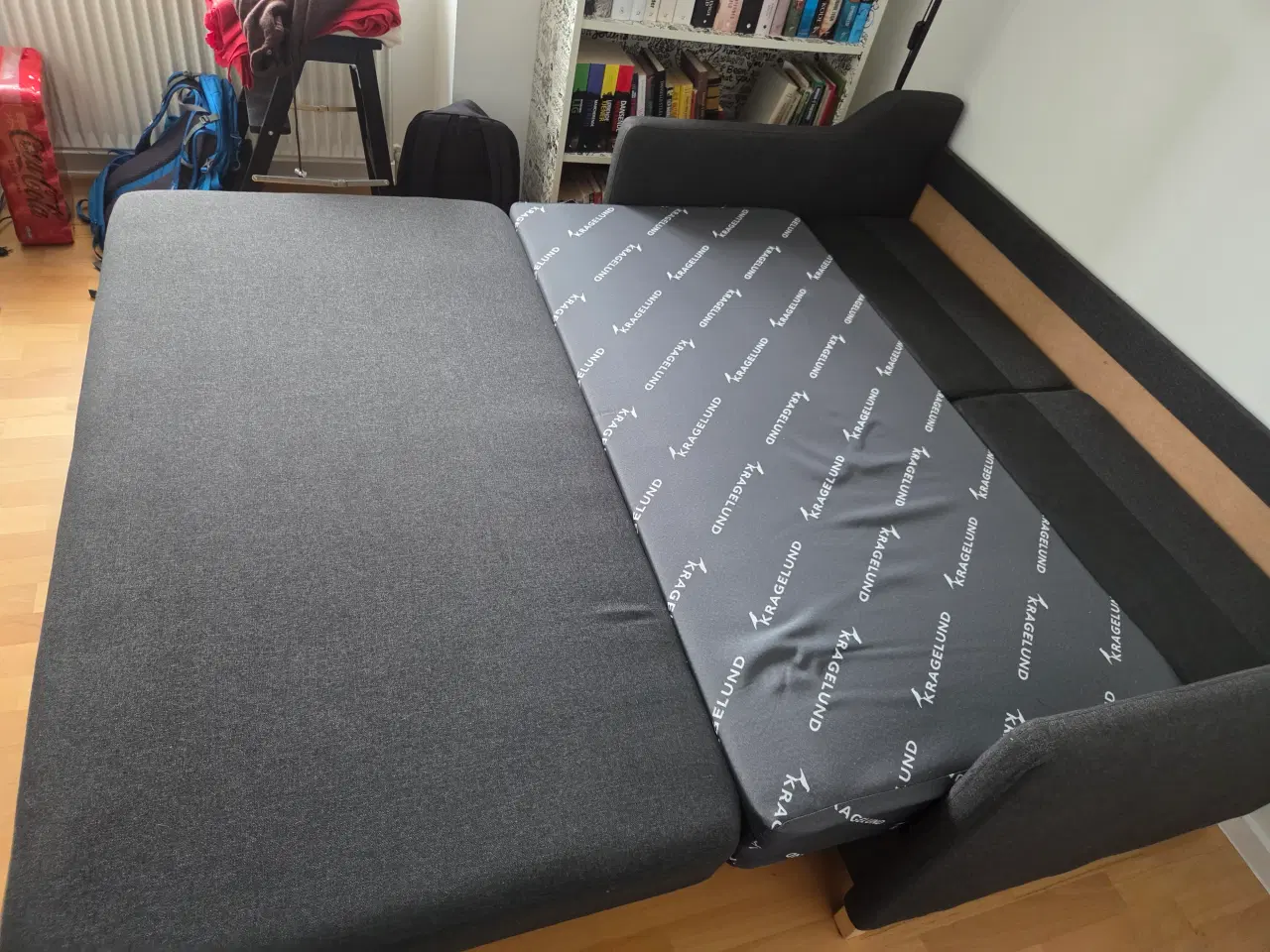 Billede 3 - Sovesofa, mørkegrå stof