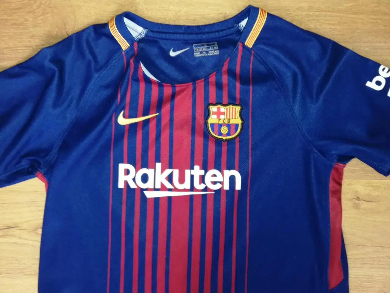 Billede 2 - FC BARCELONA NR 9 2017, STR. 6-7 ÅR, I FLOT STAND