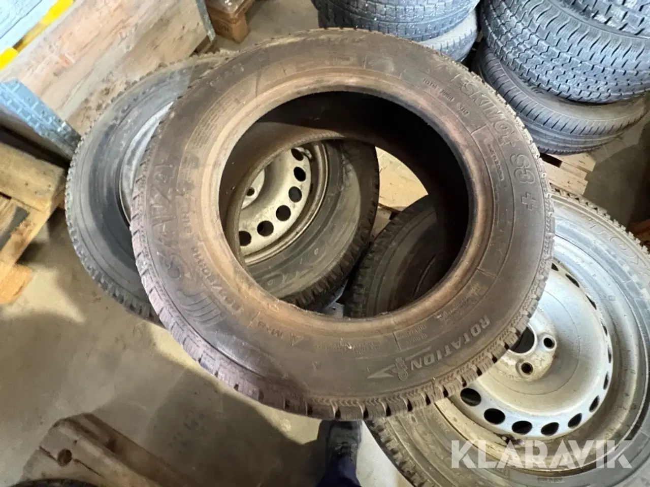 Billede 11 - Assorterede dæk - 48 styk