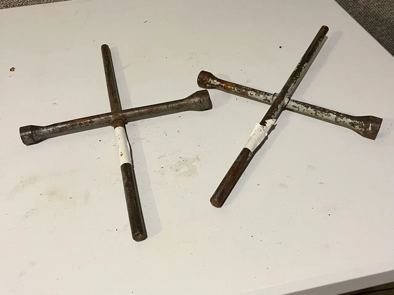 Billede 1 - 2 stk hjul nøgler