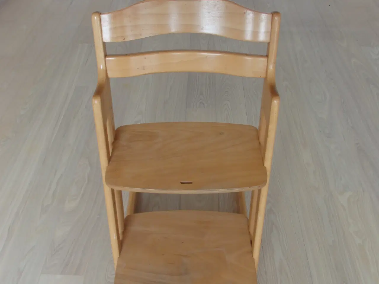 Billede 1 - Høj barnestol justerbar