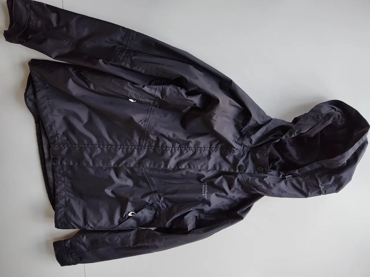 Billede 1 - Regntøj sort, str.152/158