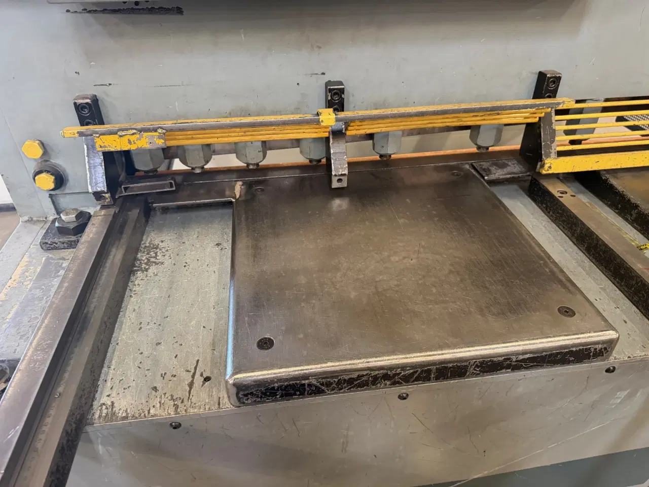 Billede 7 - Maskinsaks 2000 x 8 mm. Dansk produceret HM