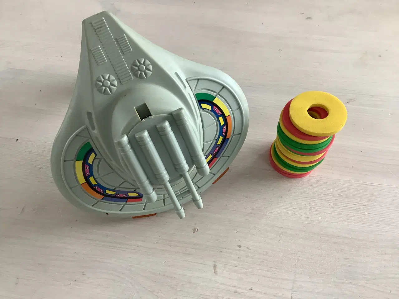 Billede 1 - Ufo legetøjs skyder med skumgummi ringe