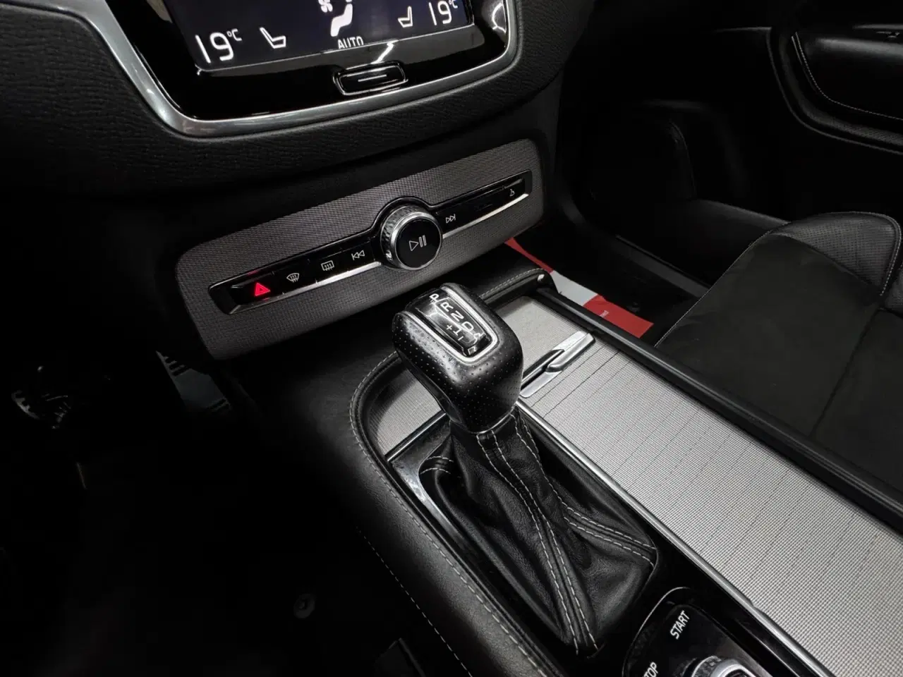 Billede 8 - Volvo XC90 2,0 D5 235 R-Design aut. AWD 7prs