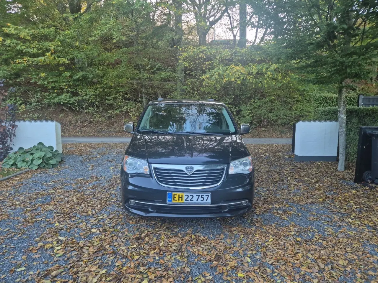 Billede 2 - Lancia Voyager 2,8 Platinum aut. Van