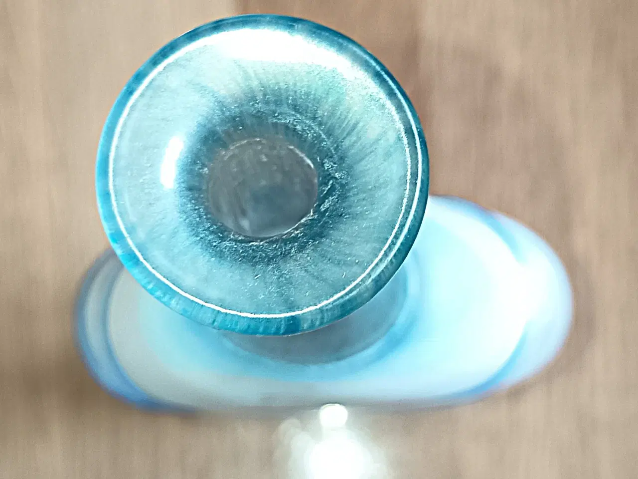 Billede 2 - Bertil Vallien. - Kosta Boda - Vase  "Galaxy Blue"