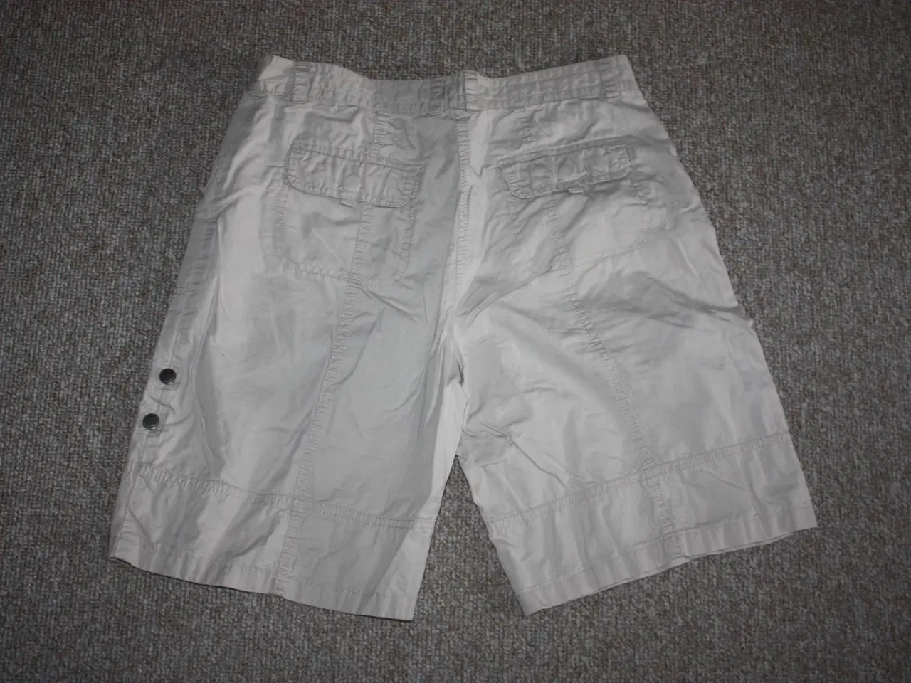 Billede 5 - Shorts Jensen Woman str. 40 stk.pris - 75 kr.