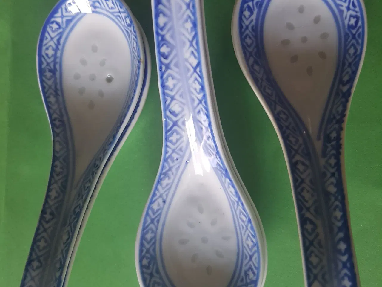 Billede 1 - Porcelæn, Kinesiske suppe skeerne
