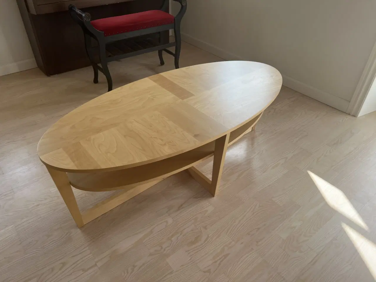 Billede 2 - Sofabord i træ