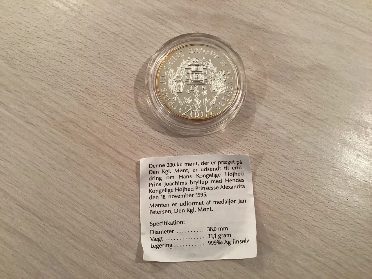 Billede 2 - 200 kroners erindringssølvmønter 1995&2000