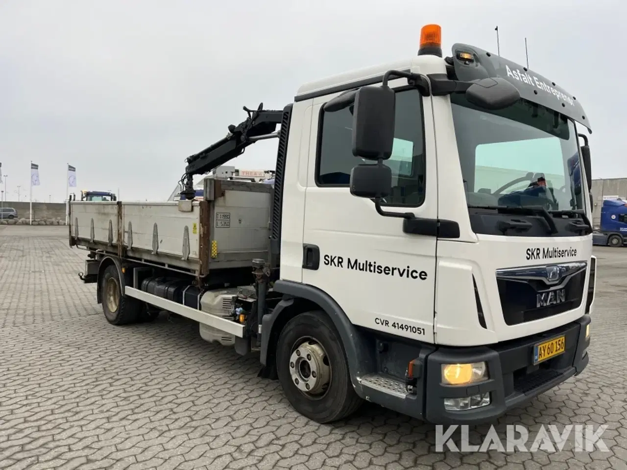 Billede 9 - Lastbil MAN TGL 12.220 med kran og lad