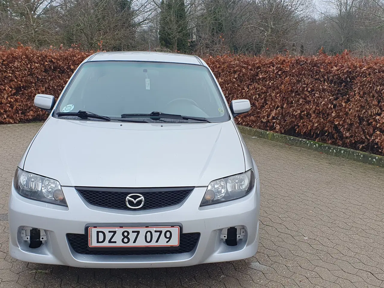 Billede 1 - Mazda 323f sport 2,0 benzin 