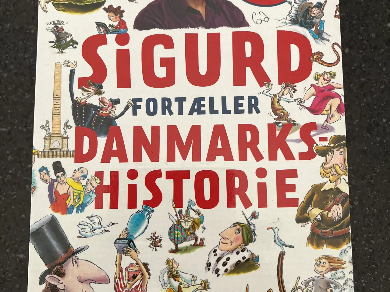 Billede 1 - Sigurd fortæller Danmarkshistorie, bind 1 og 2