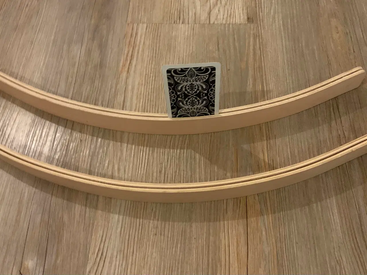 Billede 1 - 2 stk. Kortholder til spillekort 50 cm.