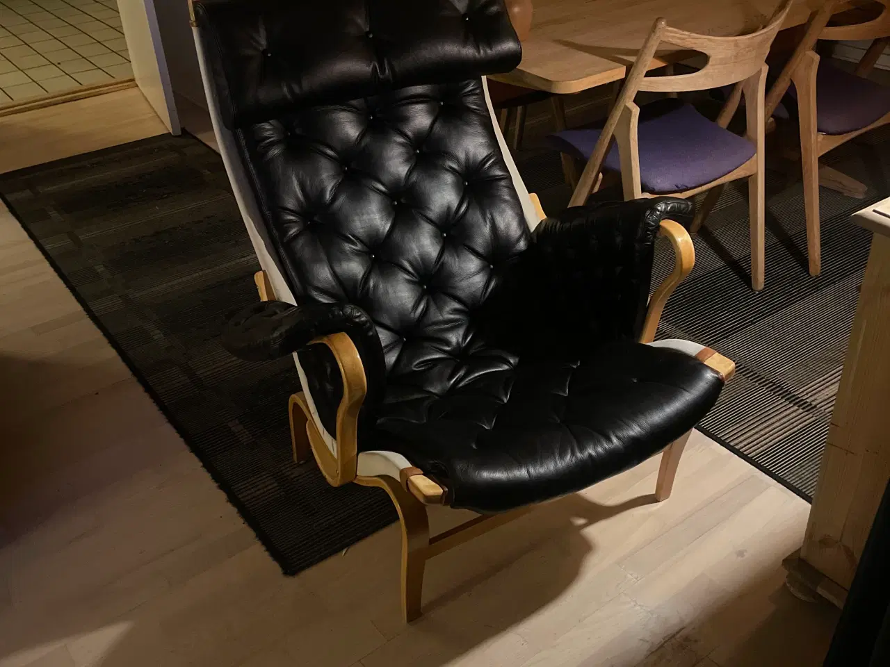 Billede 5 - Pernilla stol i tip top stand