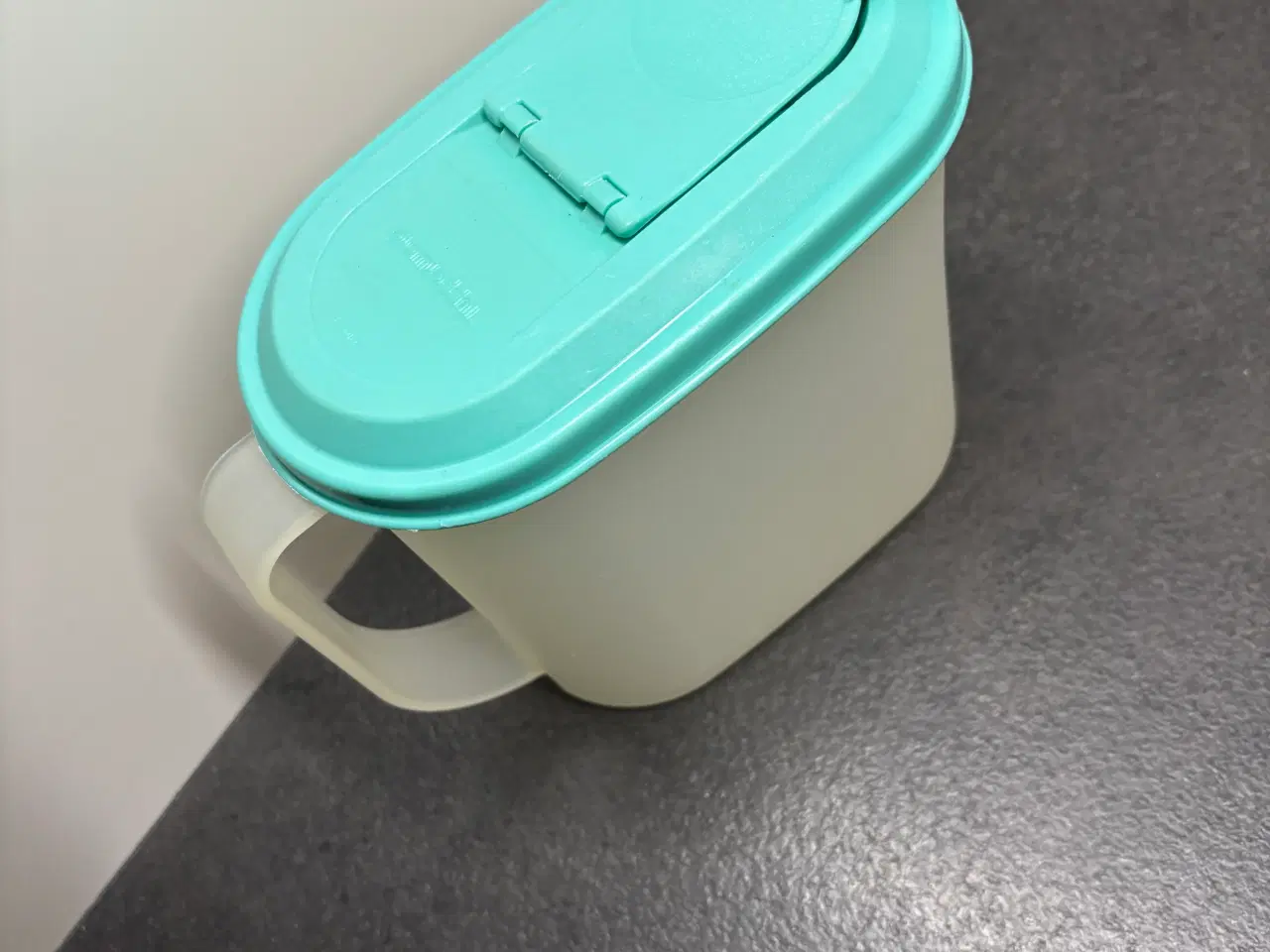 Billede 2 - Tupperware kande