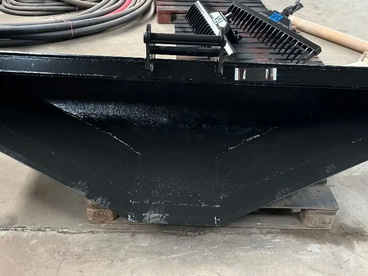 Billede 2 - Graveskovl Fabriksny Profilskovl