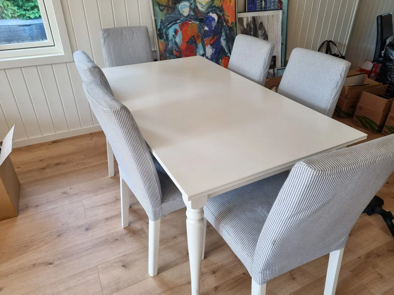 Billede 2 - Spisebord med udtræk og 6 stole