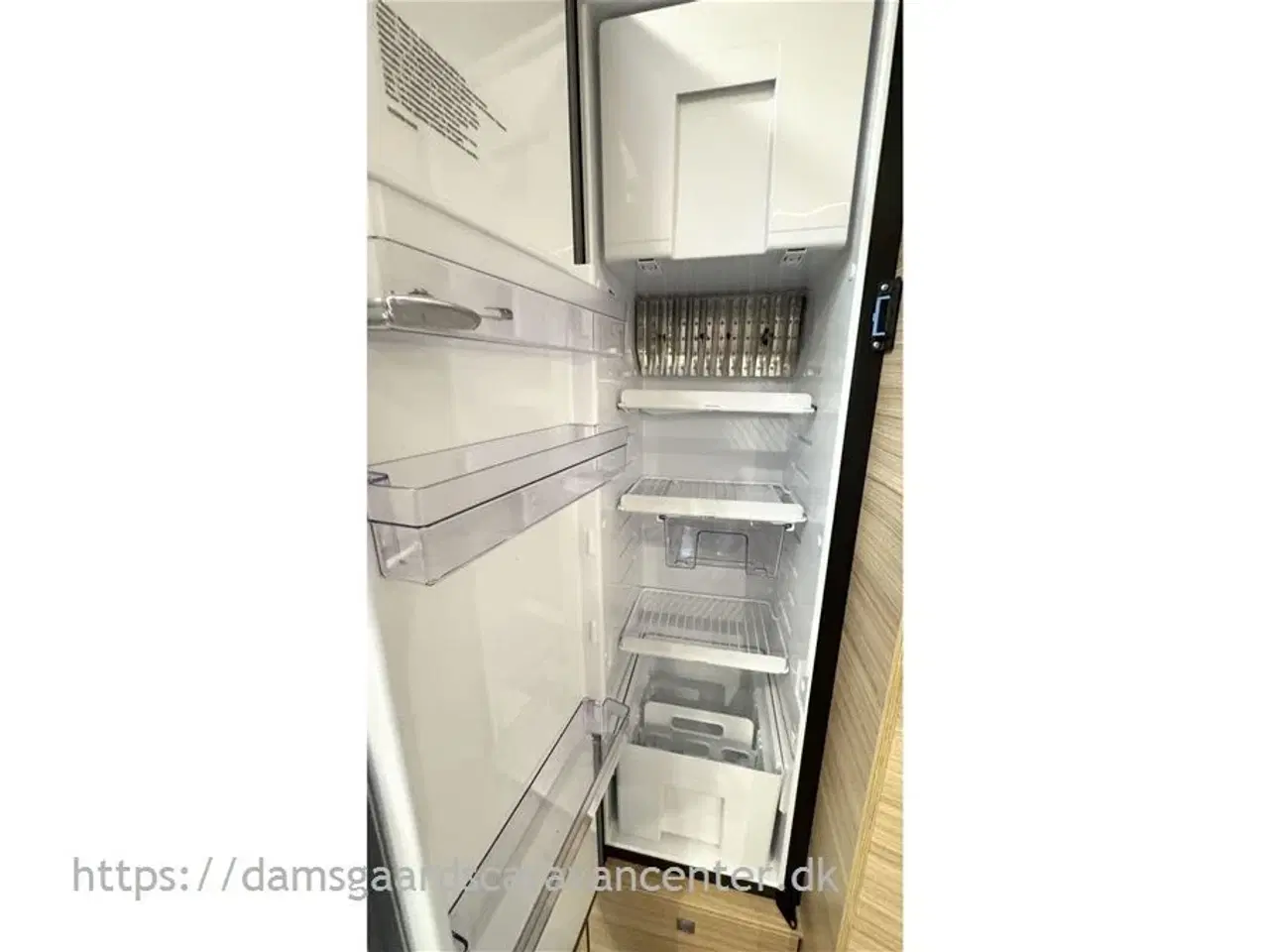 Billede 12 - 2021 - Dethleffs Camper 460 EL   Enkeltsenge-Lamel-Gulvtemp.-Mover-Telt