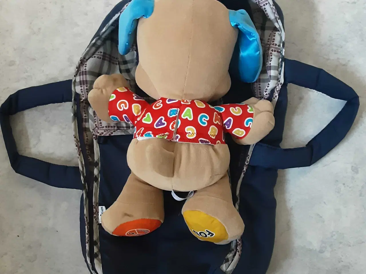 Billede 4 - Rød Bamse/seng sæt.