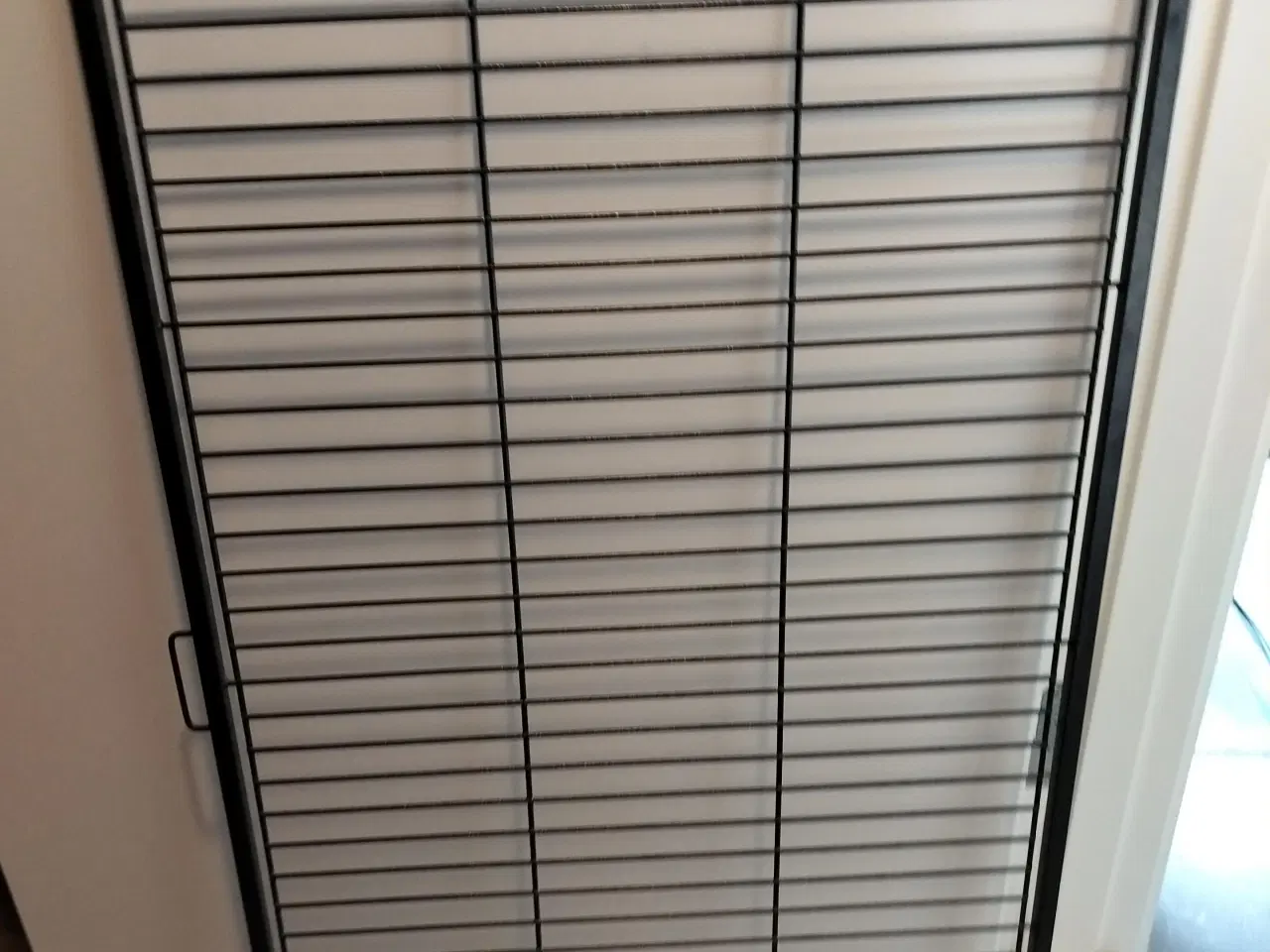 Billede 1 - Hylde til Papegøjebur