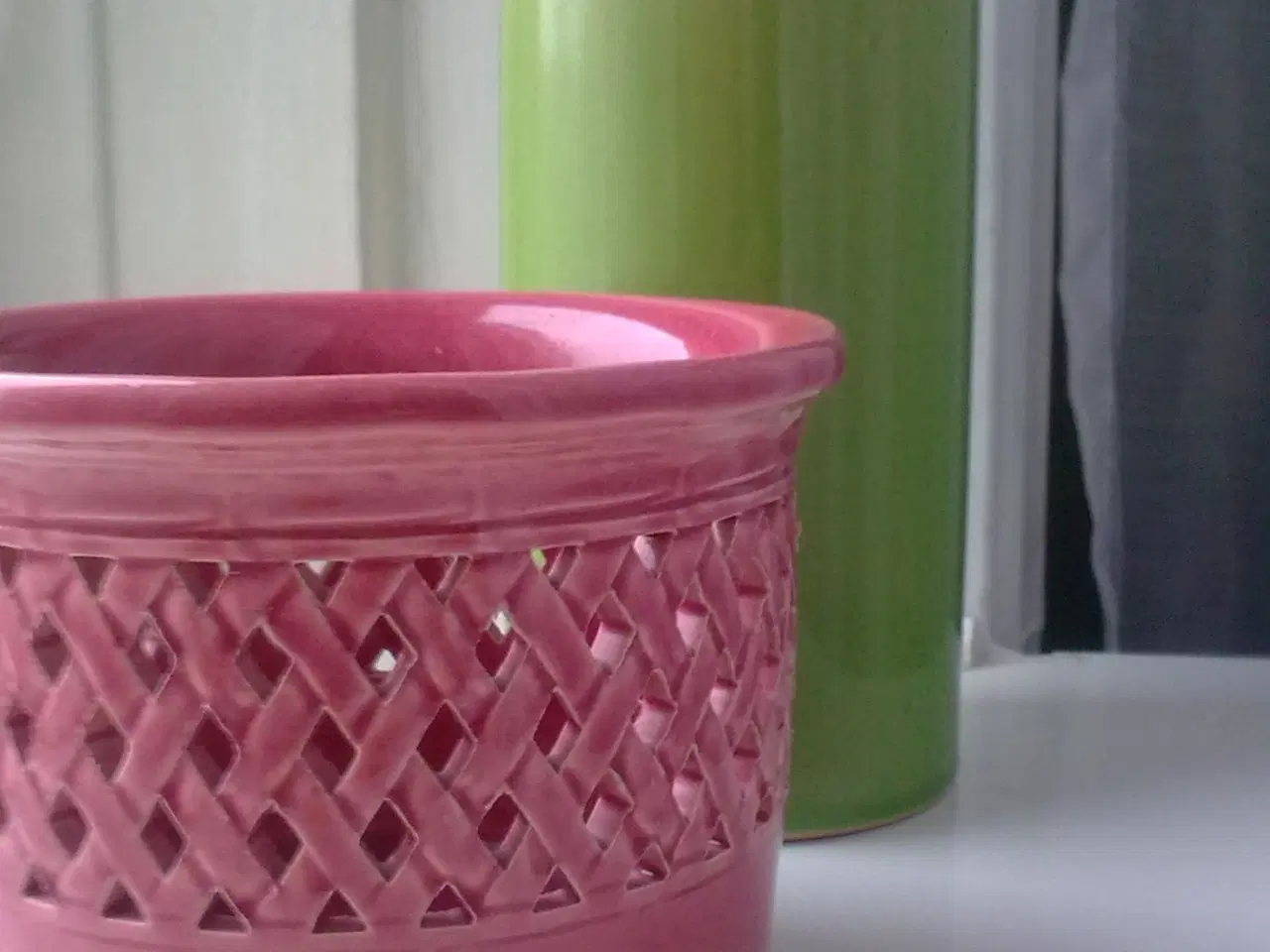 Billede 1 - Grøn vase cylinder i keramik-stil