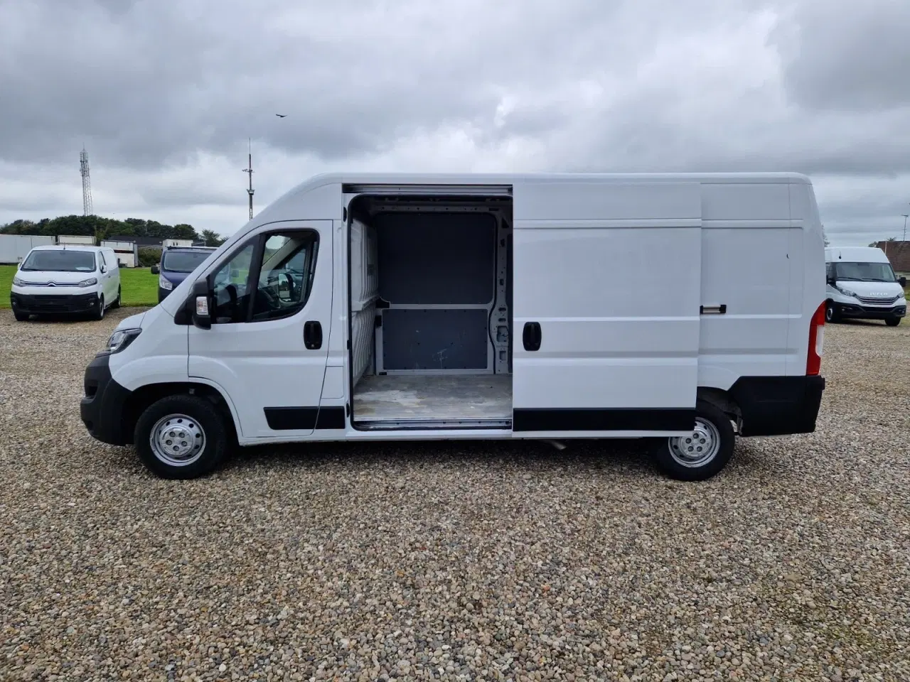 Billede 2 - Peugeot Boxer 333 2,2 BlueHDi 140 L3H2 Premium