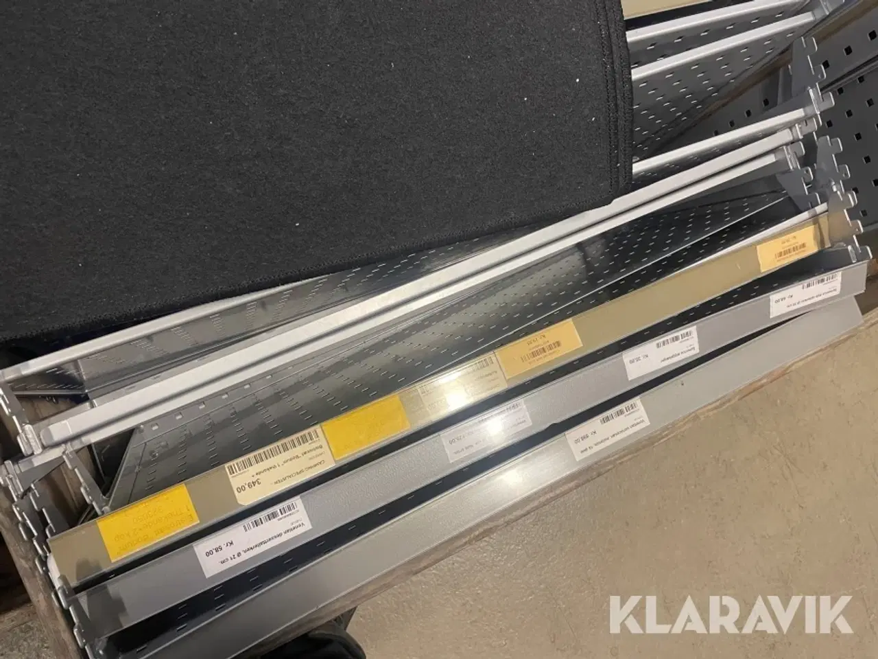 Billede 12 - Butiks inventar