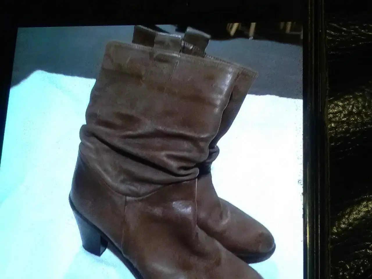 Billede 1 - Støvler i brun læder.