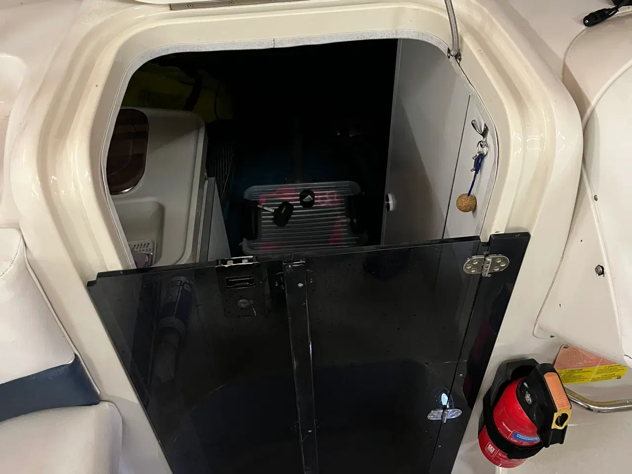 Billede 5 - Motorbåd Glastron GS249