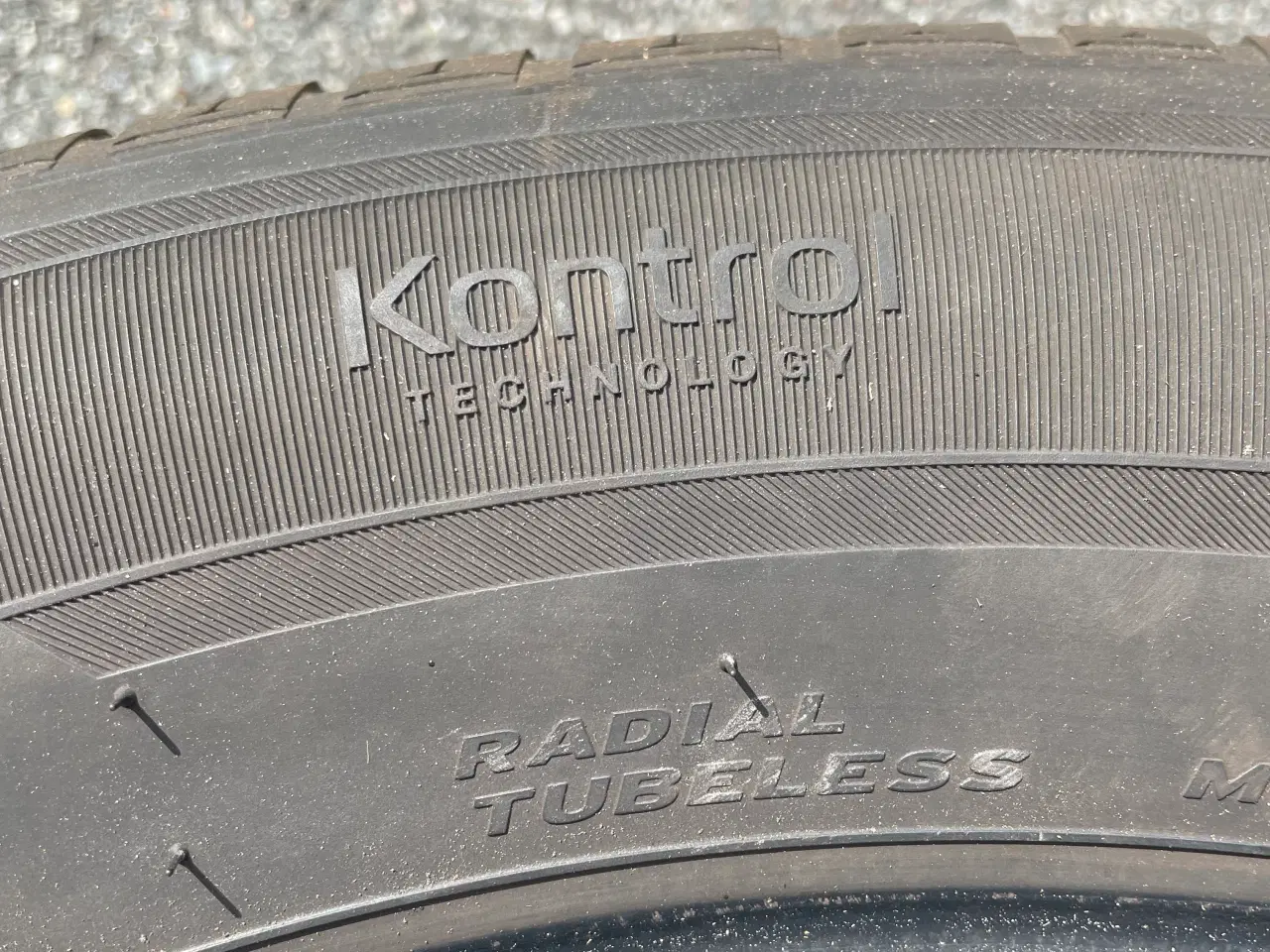 Billede 5 - 255/60R18 H100 HelÅrs Dæk
