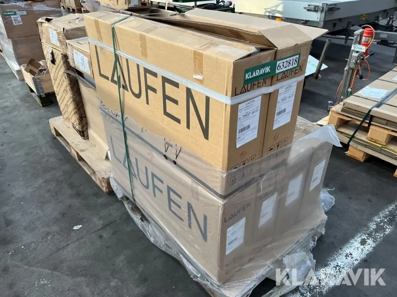 Billede 2 - Håndvaske og badmøbler Laufen Og Jika - 2 paller