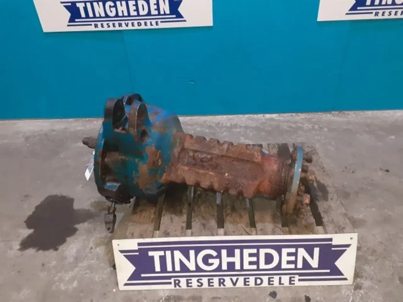 Billede 1 - Ford 6710 Lår L.H. D8NN4011GA