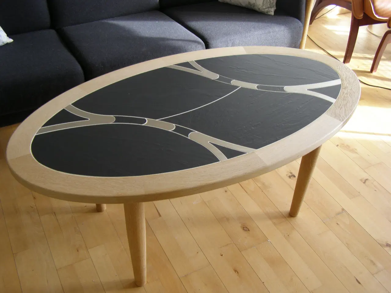 Billede 1 - sofabord i lys eg