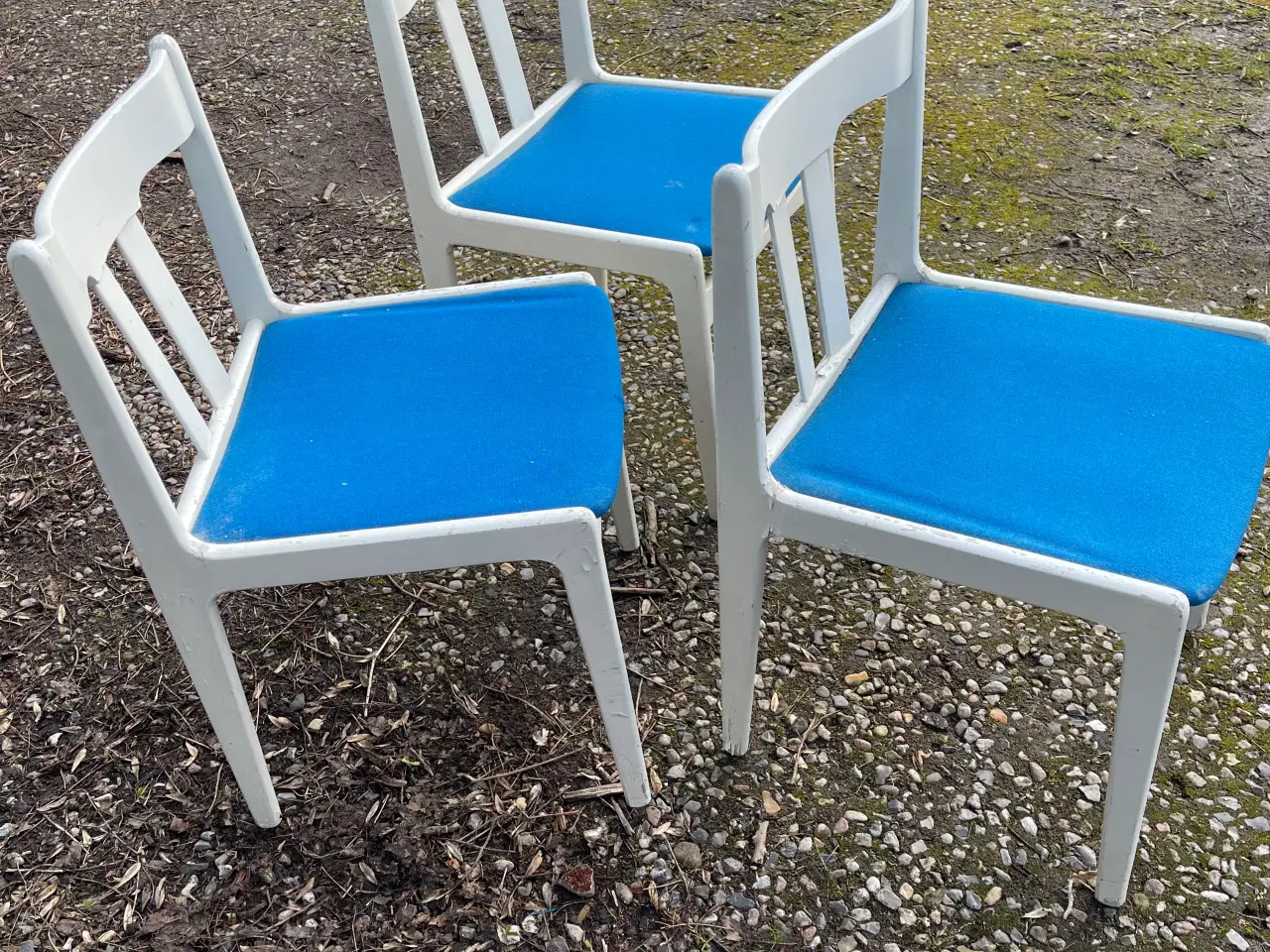 Billede 2 - 16 stk Loge-stole hvide/blå