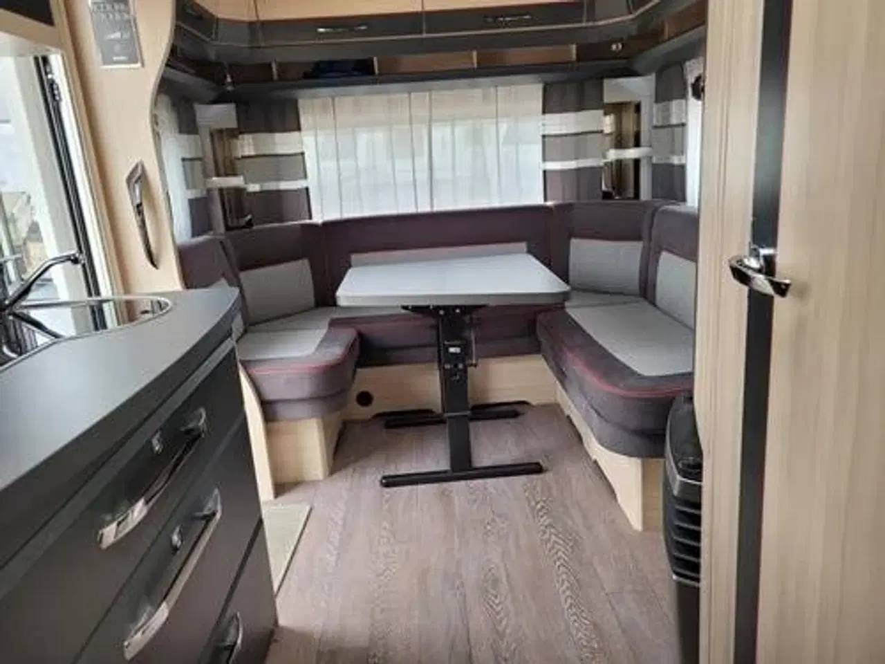 Billede 9 - Hobby De Luxe Edition 495 UL