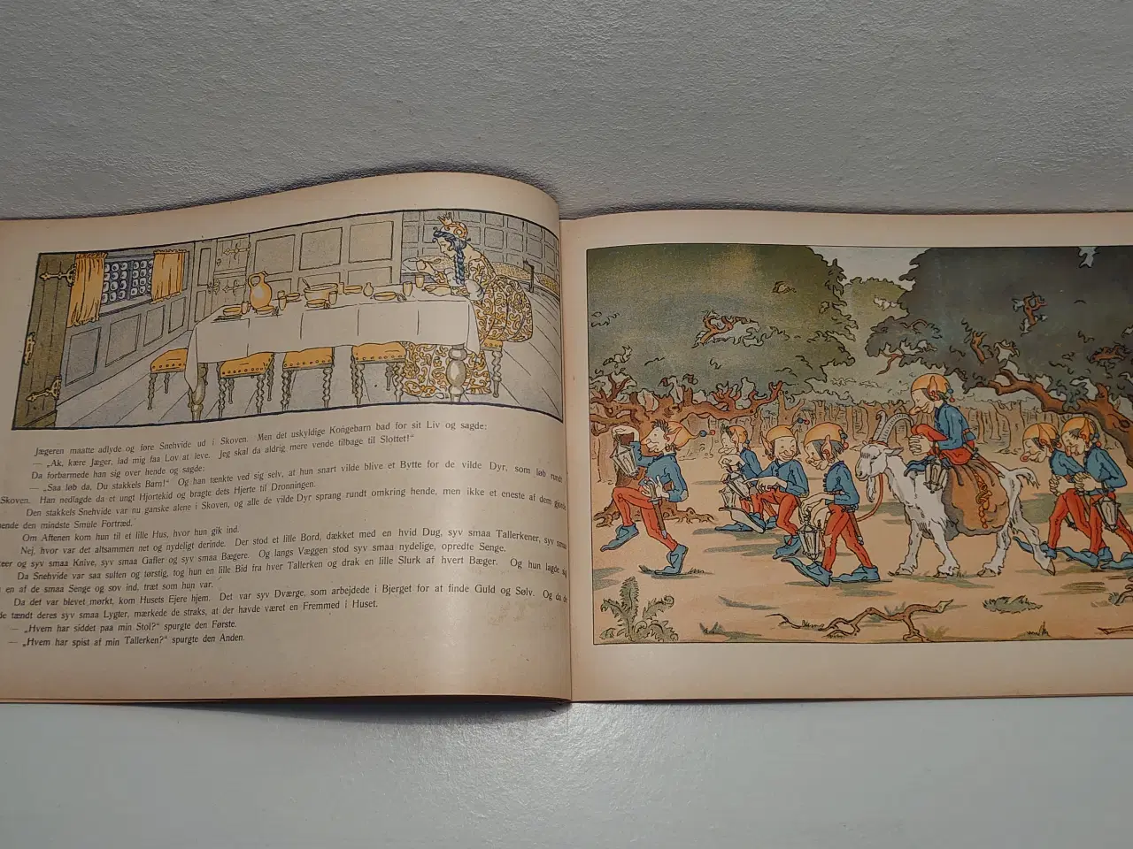 Billede 5 - Brdr. Grimm: Snehvide.ill Agnes Helms.1.udg.1919.