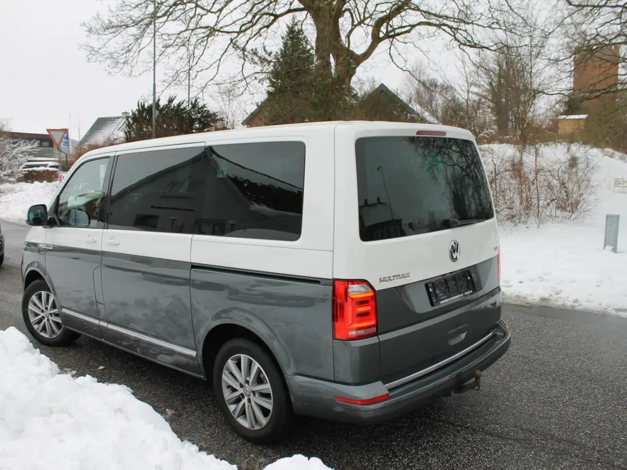 Billede 2 - VW Multivan 2,0 TDi 204 Highline DSG kort