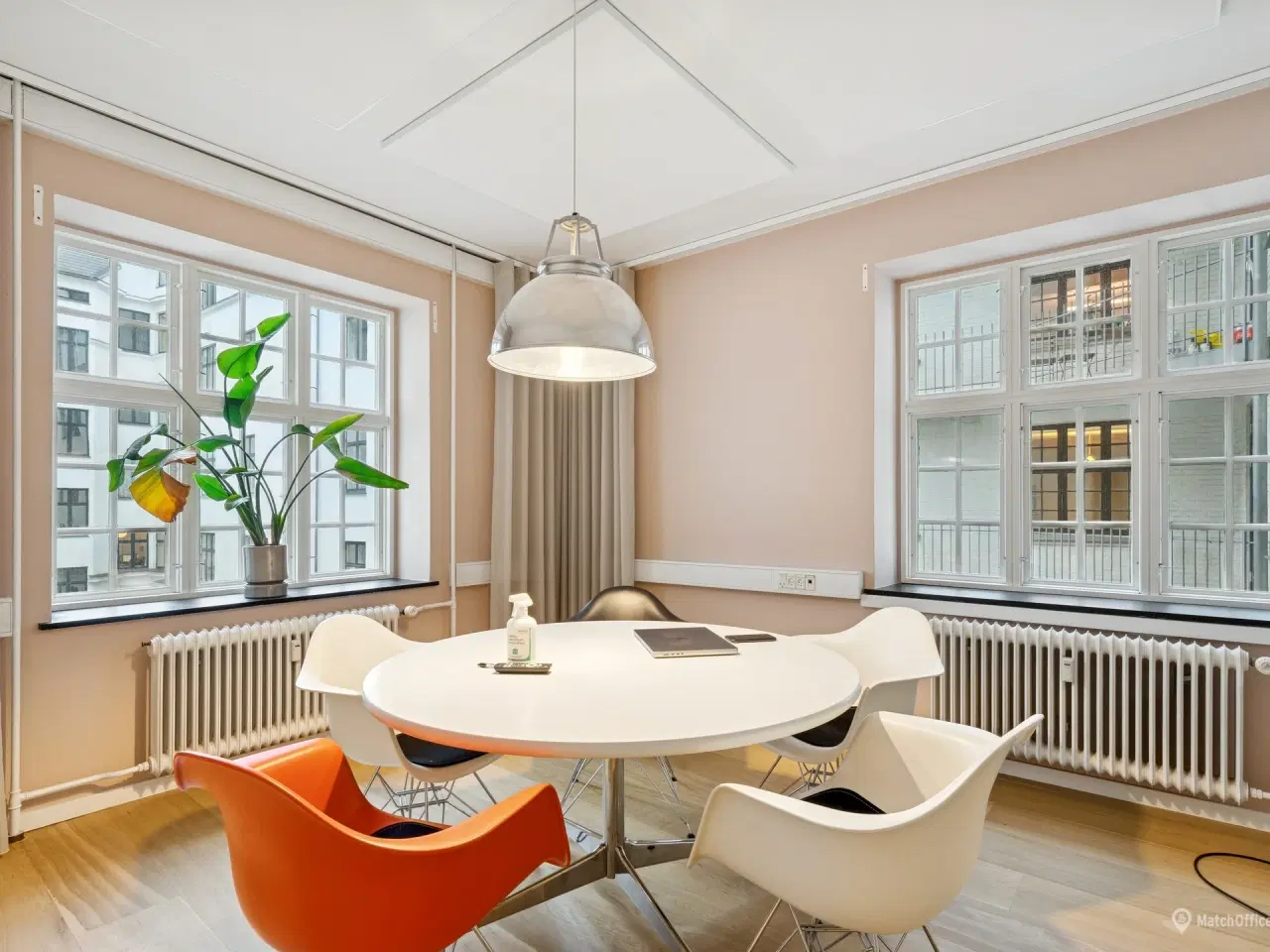 Billede 17 - Byens Bedste Baghus med rigtig kongelig nabo