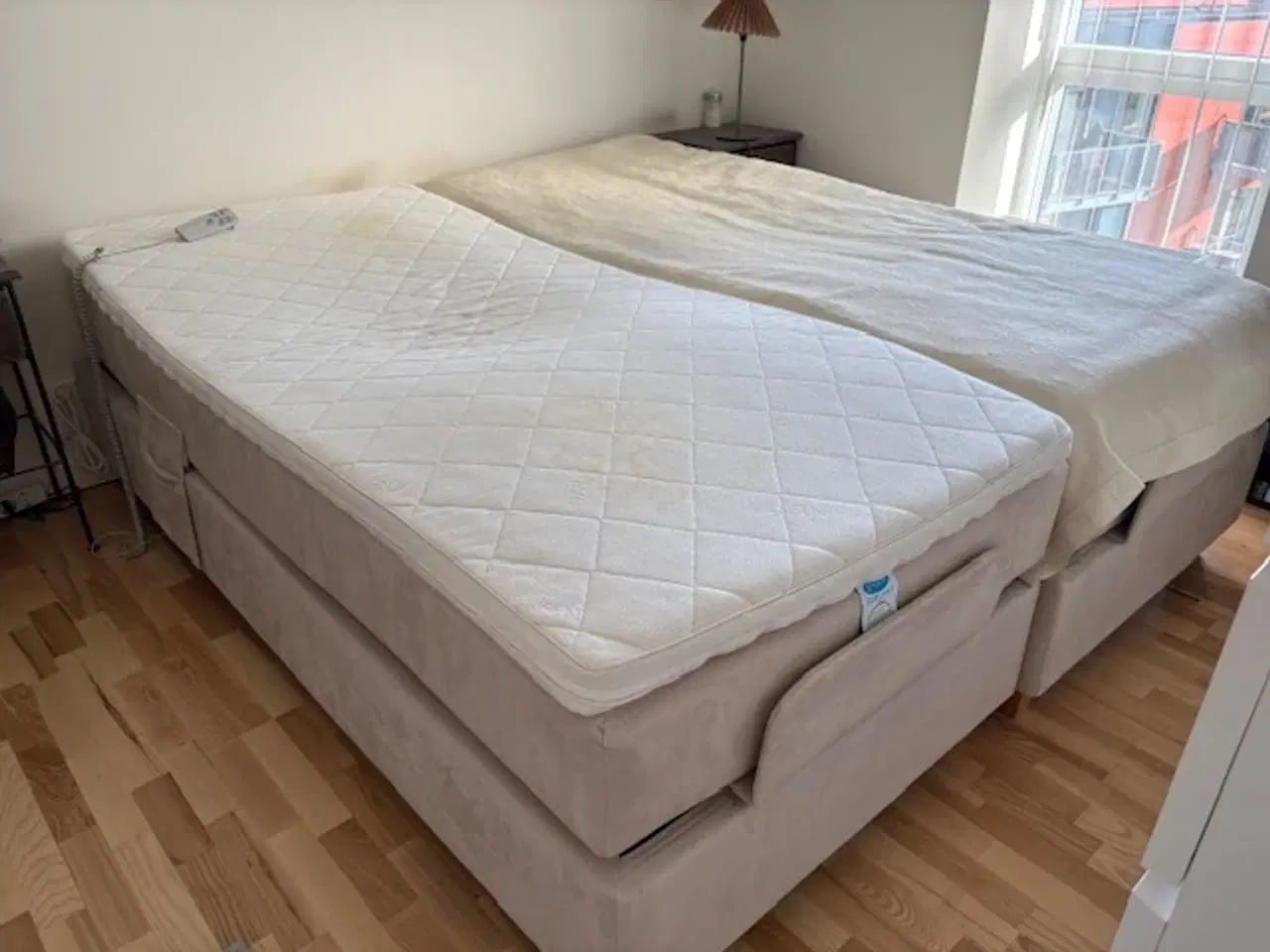Billede 3 - Jensen elevationsseng - Jensen Softline II XO