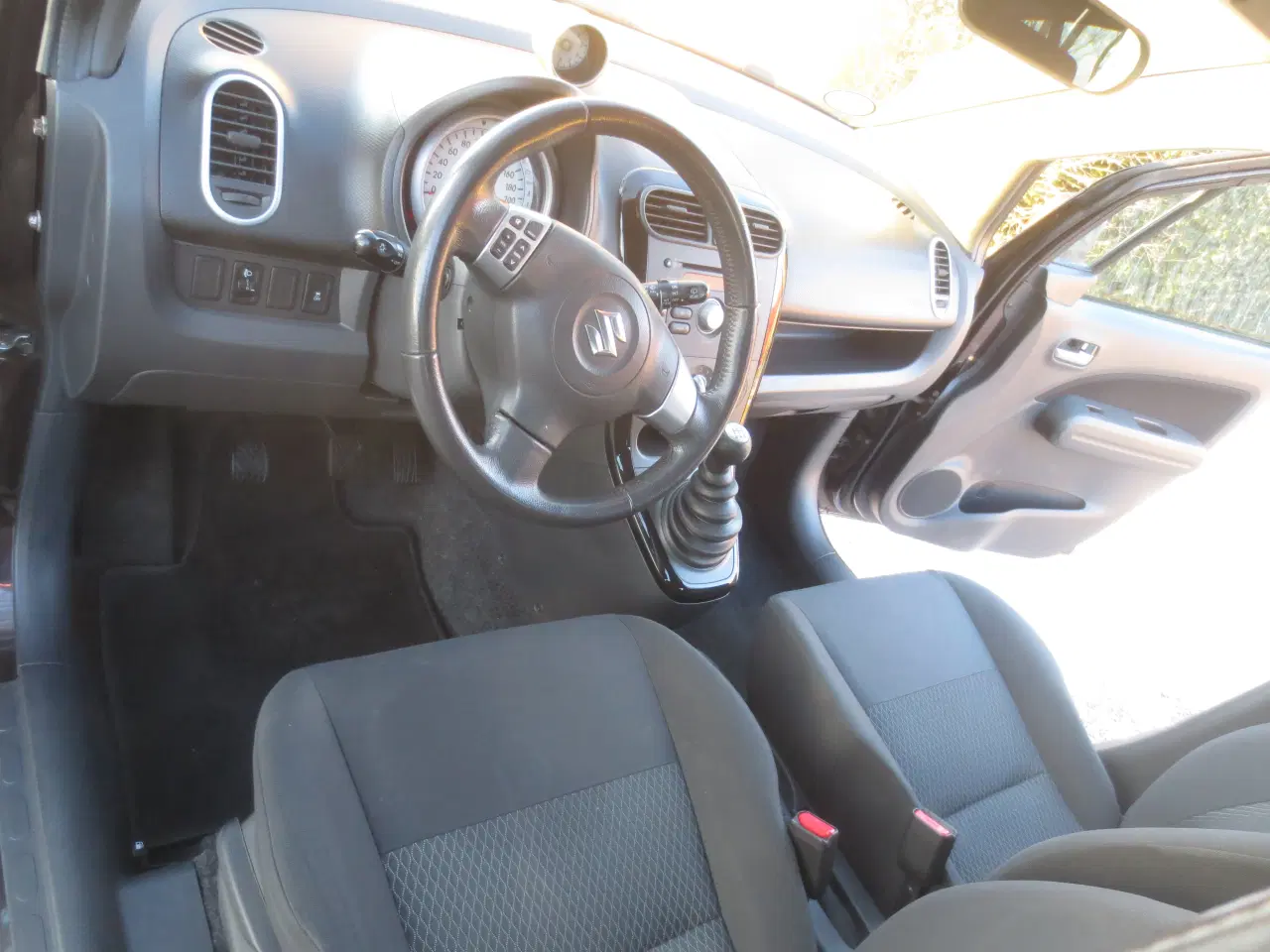 Billede 15 - Pæn Suzuki Splash 1.0 i Synet 2025.