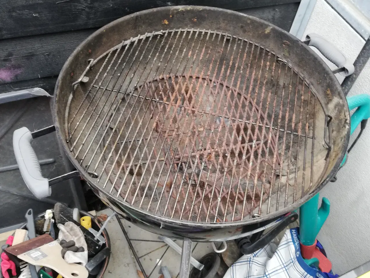 Billede 1 - Weber kuglegrill til kul