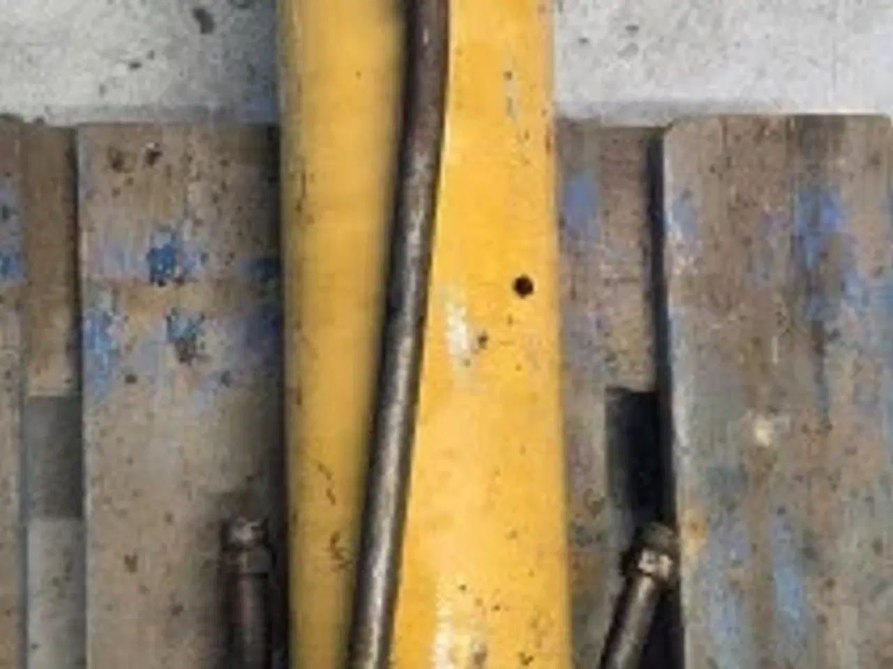 Billede 3 - Ford 675D Cylinder F1NNB577CA